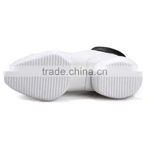 New Style Fashion Brand Sport Fly Knit Running Shoes Sample for Male, High Quality Fly Line Sport Shoes Men Price Cheap thumbnail-3