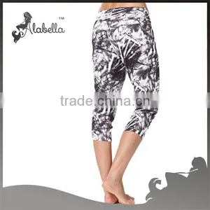Custom Yoga Fitness Fashion Wholesale Woman Capris thumbnail-2