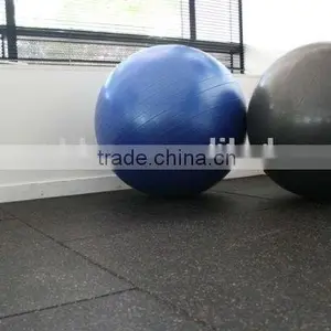 Rubber Gym Floor Mat thumbnail-3