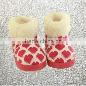 Premium Quality Indoor Comfortable Knited Warm Baby Boots thumbnail-1