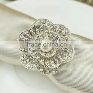 WHOLESALE Pearl Metal Alloy Flower Shape Napkin Ring/Wrap, Weddings Party Home Decoration, Table Decoration thumbnail-1