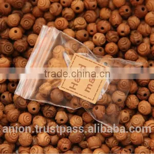 Olive Wood Carved Round Beads thumbnail-2