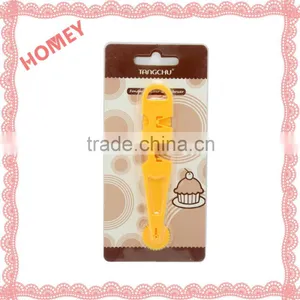 Cake Fondant Chopping Roller Pin thumbnail-1