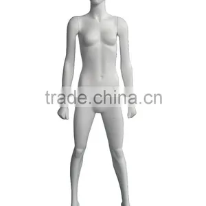 Female Sports Mannequins for Athletic Apparel Display thumbnail-4