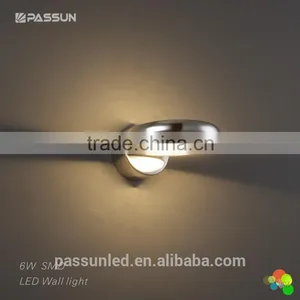 Modern Decorative Ring Shape Wall Lamp thumbnail-1