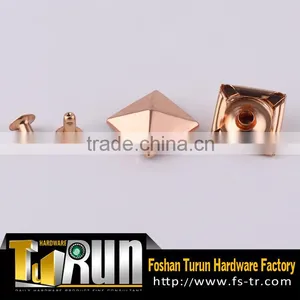Good Quality Metal Square Iron Rivets Brass Rivets thumbnail-3