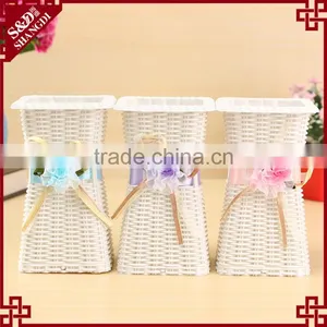 Home or Wedding Used Plastic Wicker Handcraft Artificial Flower Basket Decoration thumbnail-2