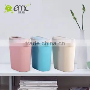 Emc Plastic Mini Trash Can, Mini Trash Can With Cover thumbnail-1