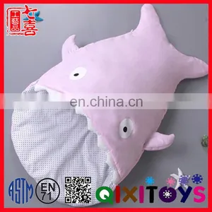2017 Hot Selling Wholesale New Born Baby Blanket Animal Shark Head Plush Baby Swaddle Blanket thumbnail-3