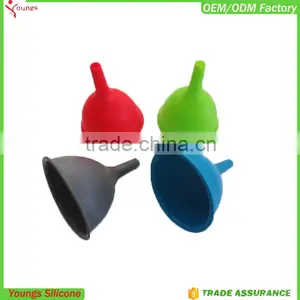 Custom Silicone Utensils Collapsible Silicone Funnel Large Funnel Barrel Funnel thumbnail-1