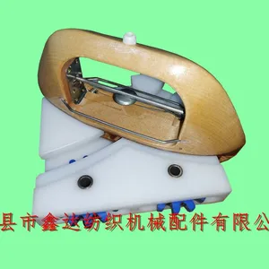 Japanese Ribbon Machine Shuttle 16 Tooth Curved Wooden Shuttle thumbnail-3
