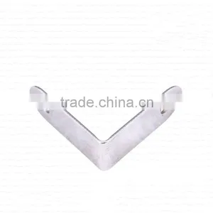 Corner Guards for Box Luggage Cabinet thumbnail-2