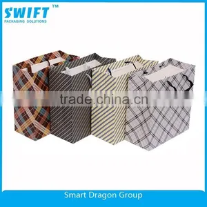 Contemporary Promotional Luxury Garment Paper Bags thumbnail-2