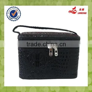 Wholesale Classical Promotional Fashion Case Make Up PU Cosmetic Bag thumbnail-4