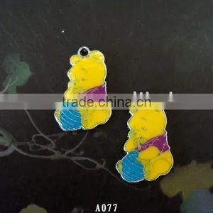 Bear Shape Metal Pendant thumbnail-1