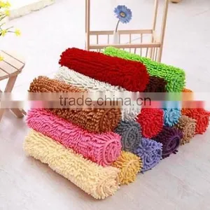 Chenille Bath Mat thumbnail-1
