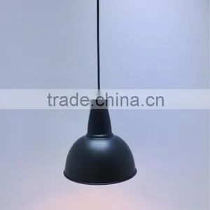 Metal Pendant Lamp thumbnail-4