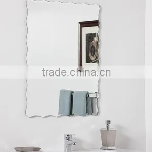 China High Quality Bathroom Mirror in Round/ Square Shapes thumbnail-5