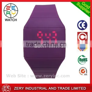 R0464 High Quality Sport Led Watch thumbnail-4