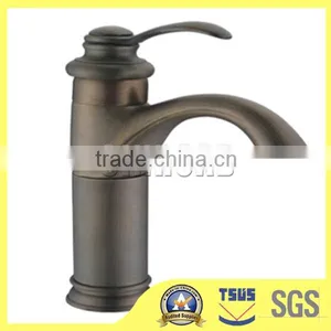 Two Handle Copper Faucet thumbnail-2
