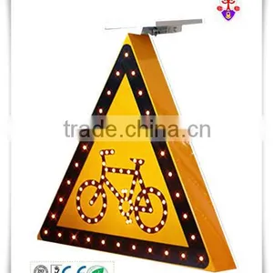 Solar Road Work Ahead Signage, Automatically Lighting Traffic Signs for Road Construction thumbnail-2