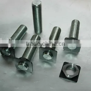 Decorated Wheel Hub Screw thumbnail-1