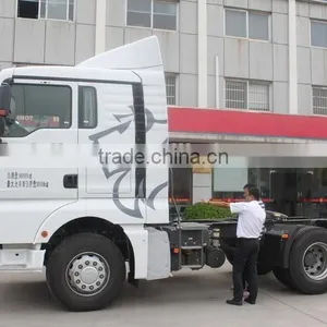 Factory Directly International 320hp 4x2 SINOTRUK SITRAK C7H Tractor Trucks/Heads >10L 35ton 6wheels thumbnail-4
