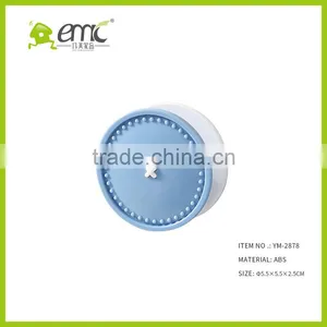 Plastic Wall Hooks, Plastic Adhesive Hooks for Household, Plastic Round Shape Hooks thumbnail-4