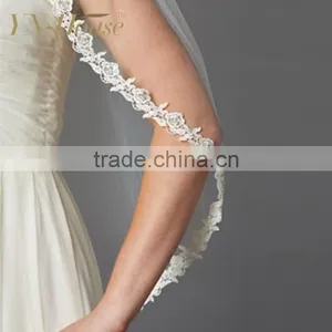Beautiful Single Layer Fingertip Bridal Veil thumbnail-4