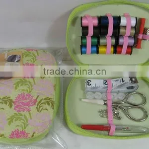 Specail Design Sewing Kit thumbnail-1