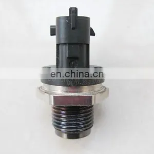 Common Rail Diesel Engine Rail Pressure Sensor 0281002851 thumbnail-3