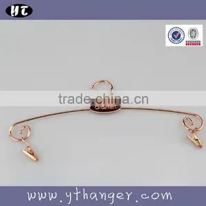 HA6940 Promotional Metal Underwear Hanger Women Bra Cheap Hanger thumbnail-5