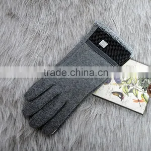 Men's Touch Screen Gloves , Fashion Full Finger Cycling Gloves With Warm Fluff thumbnail-1