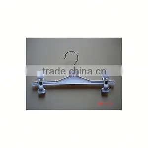 Plastic Pant Hanger thumbnail-2