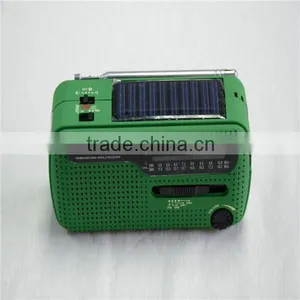 Design Solar Emergency Radio, Hand Crank to Wind Up, Flashlight, Phone Charger, Green thumbnail-3