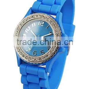 Fashion Silicone Quartz Watch thumbnail-3