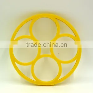Kitchen Hot Pot Heat-resistant Silicone Mat/silicone Trivet Pot Holder thumbnail-1