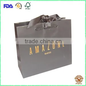 Matte Laminated Paper Gift Bag With Hot Stamping Logo and Cotton Rope thumbnail-1