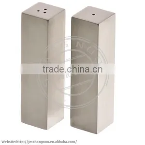 Metal Sanding Dinnerware Spice Shaker Set for Restaurant thumbnail-1