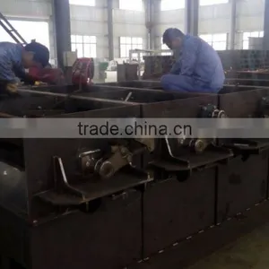 Hot Sale Pig Feed Crusher and Mixer Bird Feed Crushing and Mixing Machine/corn Crusher and Mix Machine thumbnail-1