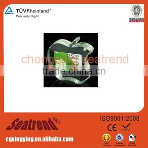 Made in China Wedding Invitation Curved Apple Shape Acrylic Photo Frame thumbnail-1