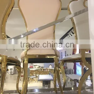 Luxury White Stitching PU Back Golden Wedding Chair thumbnail-3