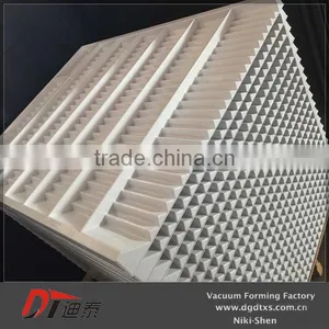 HIPS Material of Perforating Plastic Tray by Vacuum Forming thumbnail-3