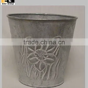 Antique Color Flower Tin Planter thumbnail-1