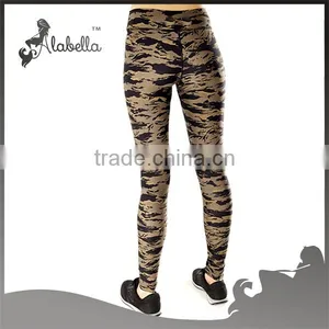 All Over Sublimation Yoga Set Spandex Yoga & Fitness Wear thumbnail-4