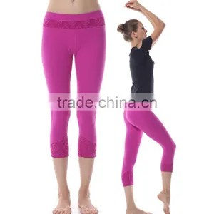 Wholesale Fitness Women Cropped Lace Yoga Pants in Guangzhou thumbnail-3