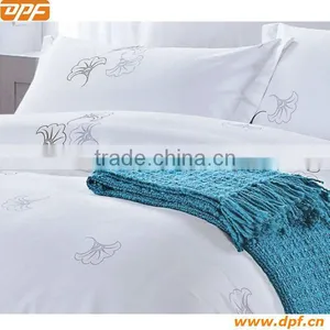 Flower Style Jacquard Design Beding Set thumbnail-1