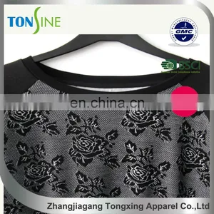 Women's Long Sleeve Rose Print Sweater thumbnail-3
