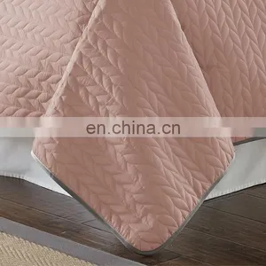 Wholesale Comforter Folded Soft Microfiber Lightweight Coverlet for All Season Fabric Microfiber Quilt thumbnail-3