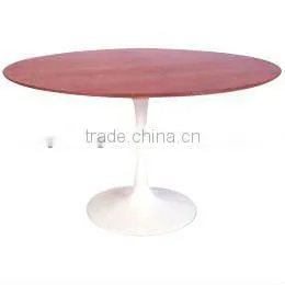 Tulip Side Table thumbnail-1